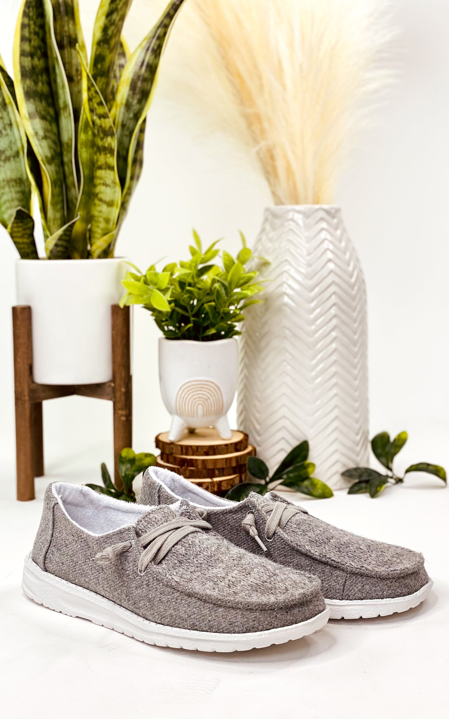 Gypsy Jazz Janice Sneaker in Grey