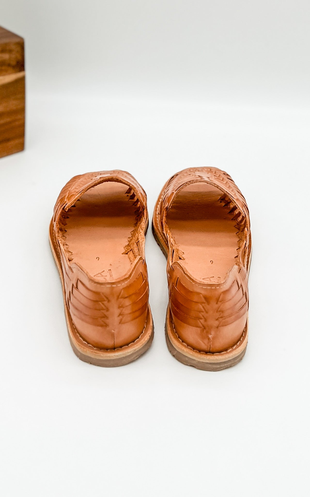 Sbicca Jared Woven Huarache Sandal