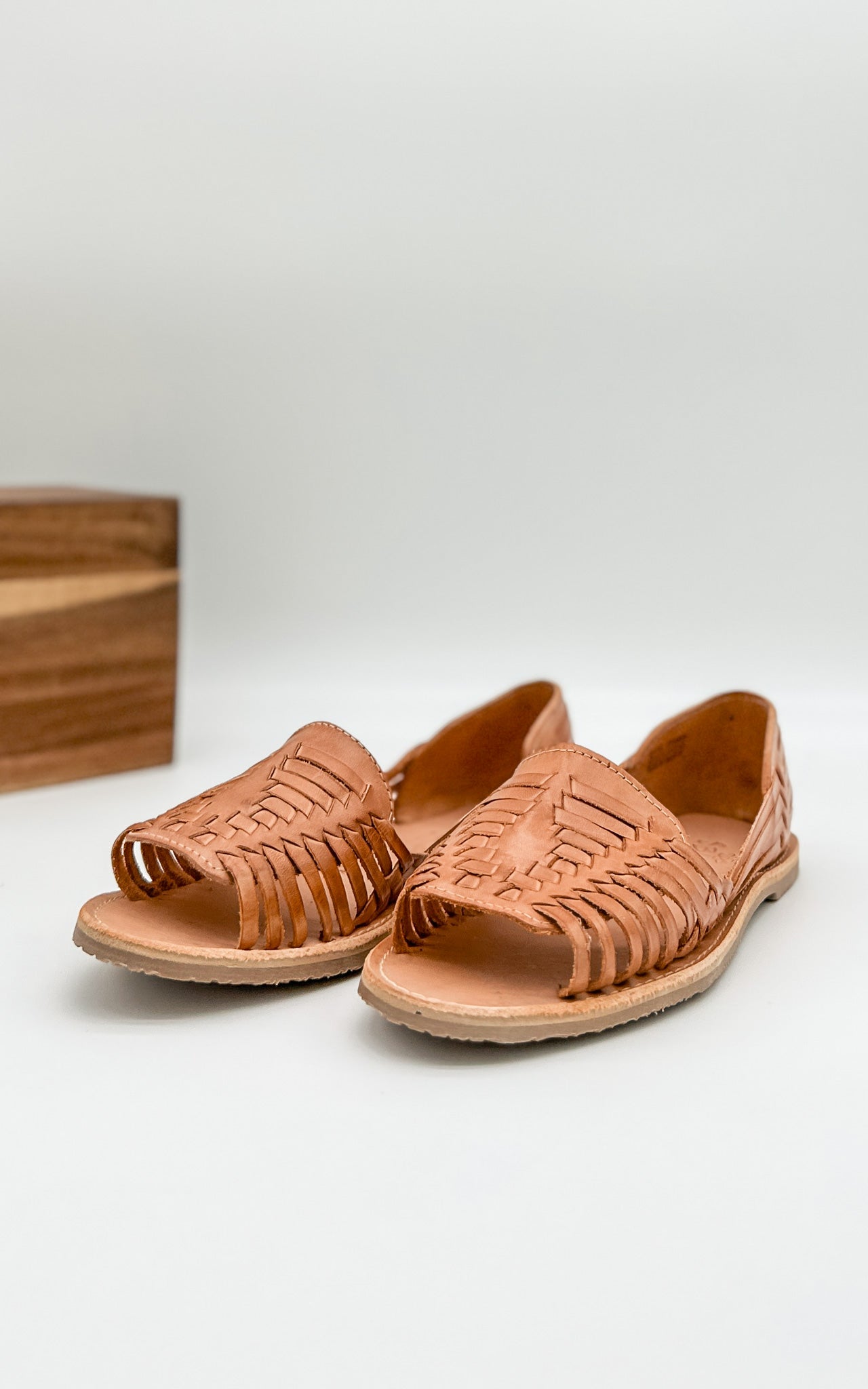 Sbicca Jared Woven Huarache Sandal