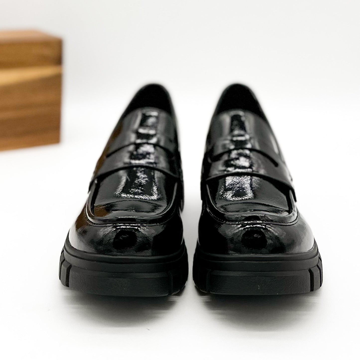 Corkys Keeper Loafer in Black Patent