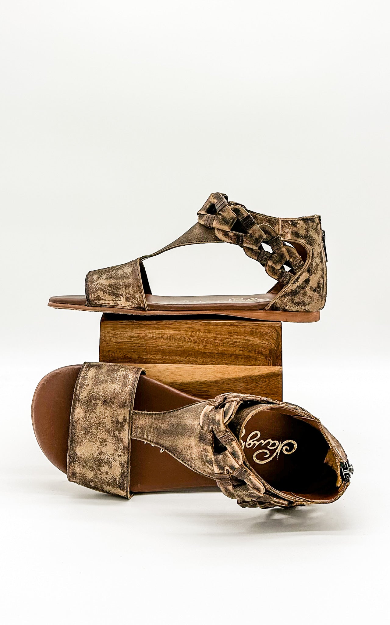 Naughty Monkey Loop D Loop Sandals in Tan