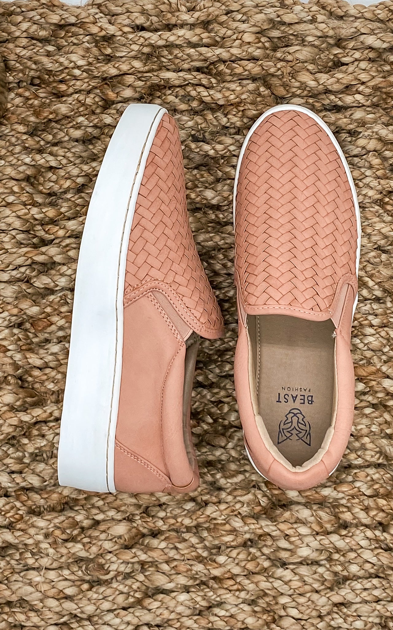 Beast Luke Sneaker in Blush