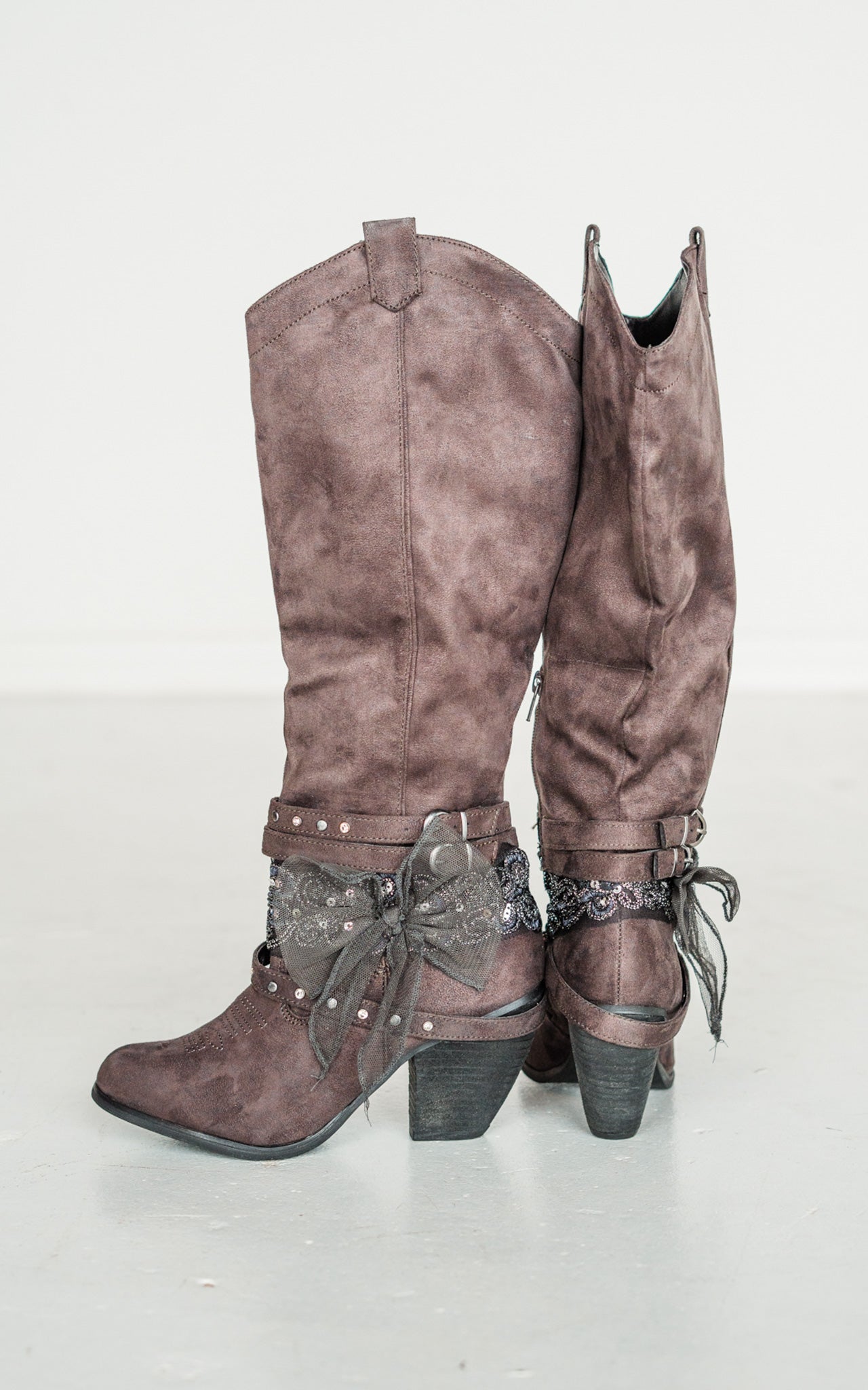 Not Rated Lush Boot in Grey