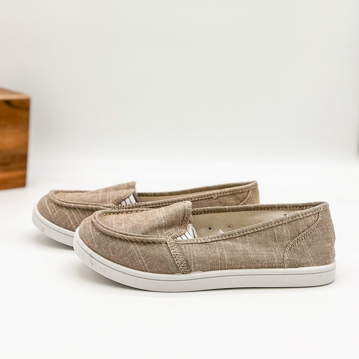 Not Rated Mackerel Sneaker in Tan