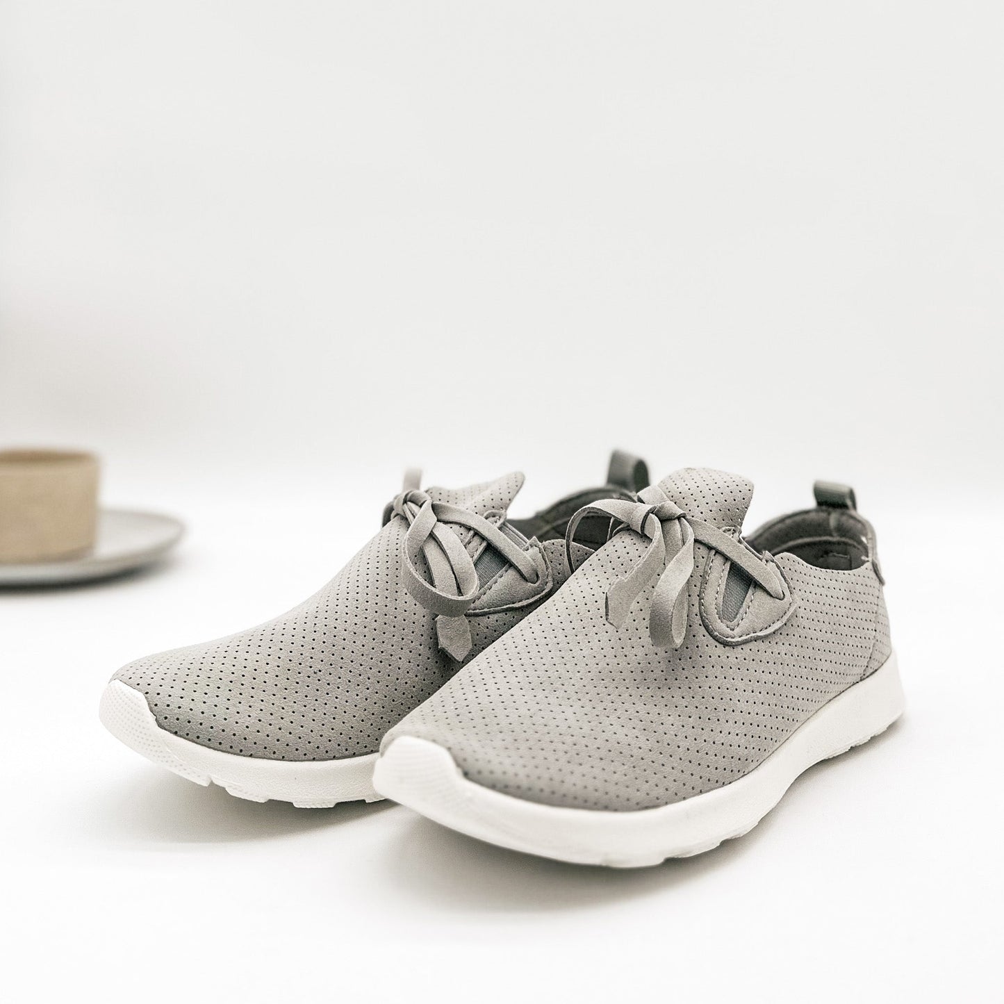 Not Rated Marlow Sneaker in Light Grey