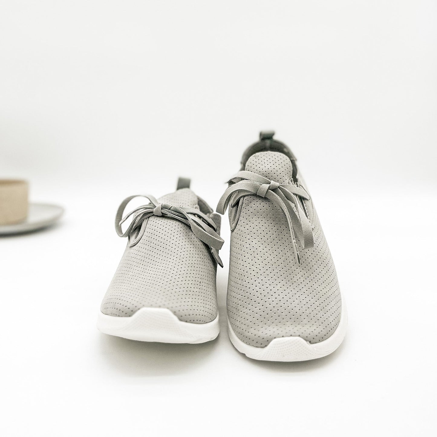 Not Rated Marlow Sneaker in Light Grey