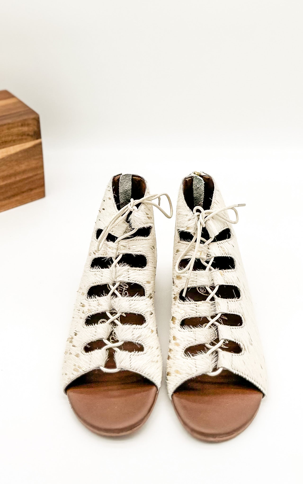 Naughty Monkey Nola Sandals in Gold