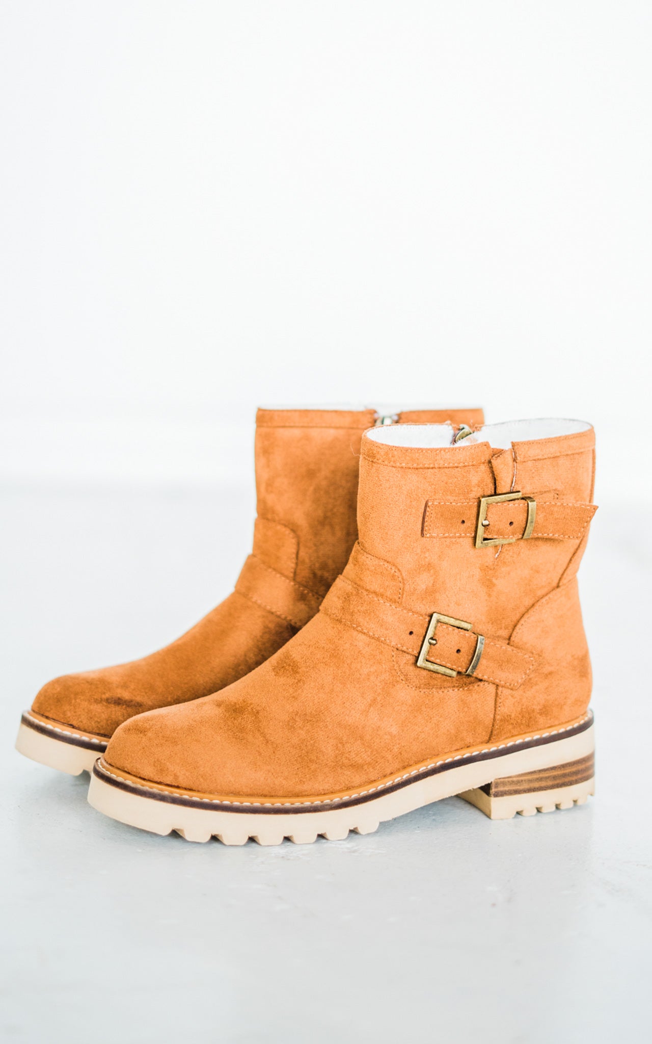 Corkys Receipts Boots in Cognac