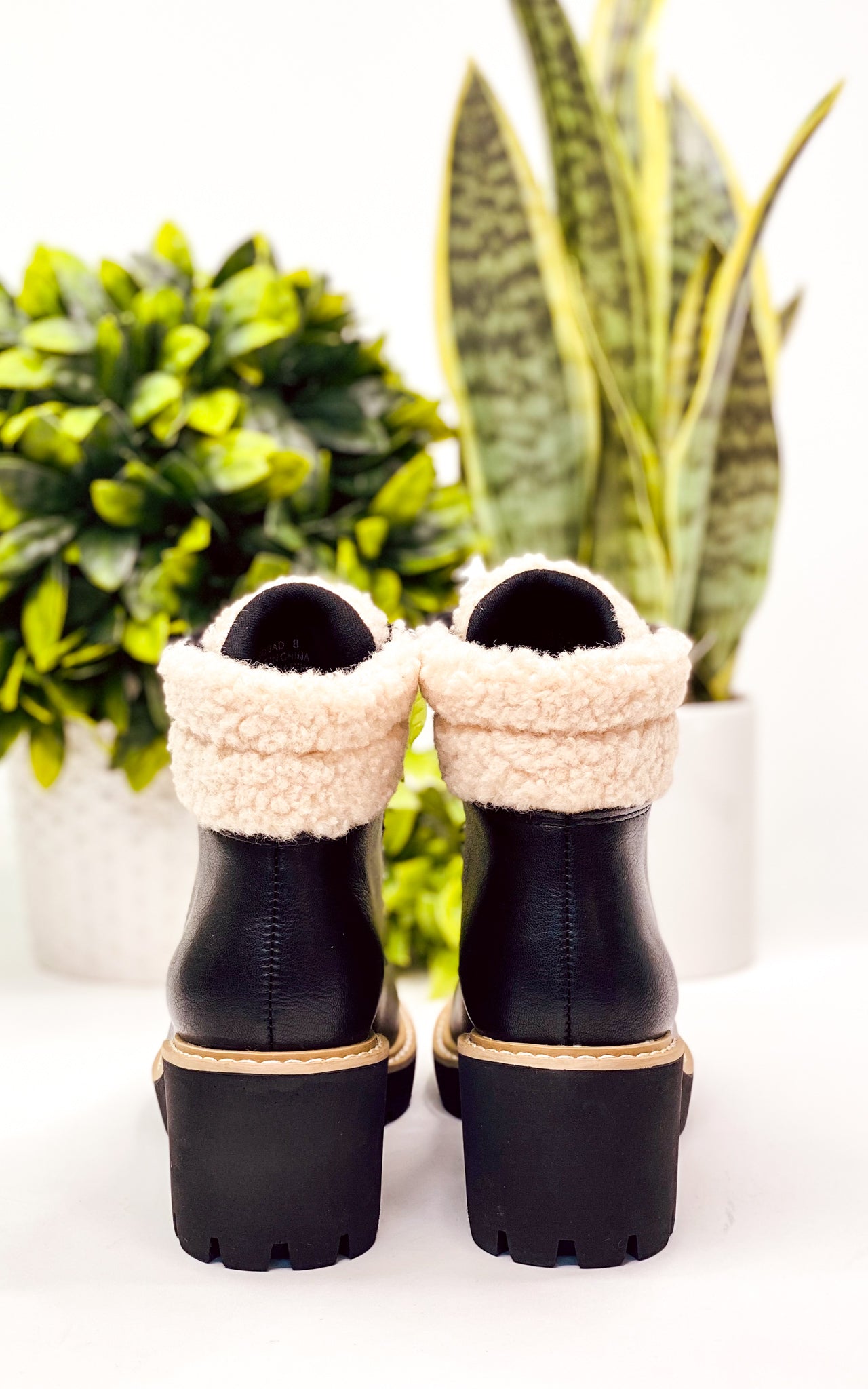 Corkys Squad Boot in Smooth Black