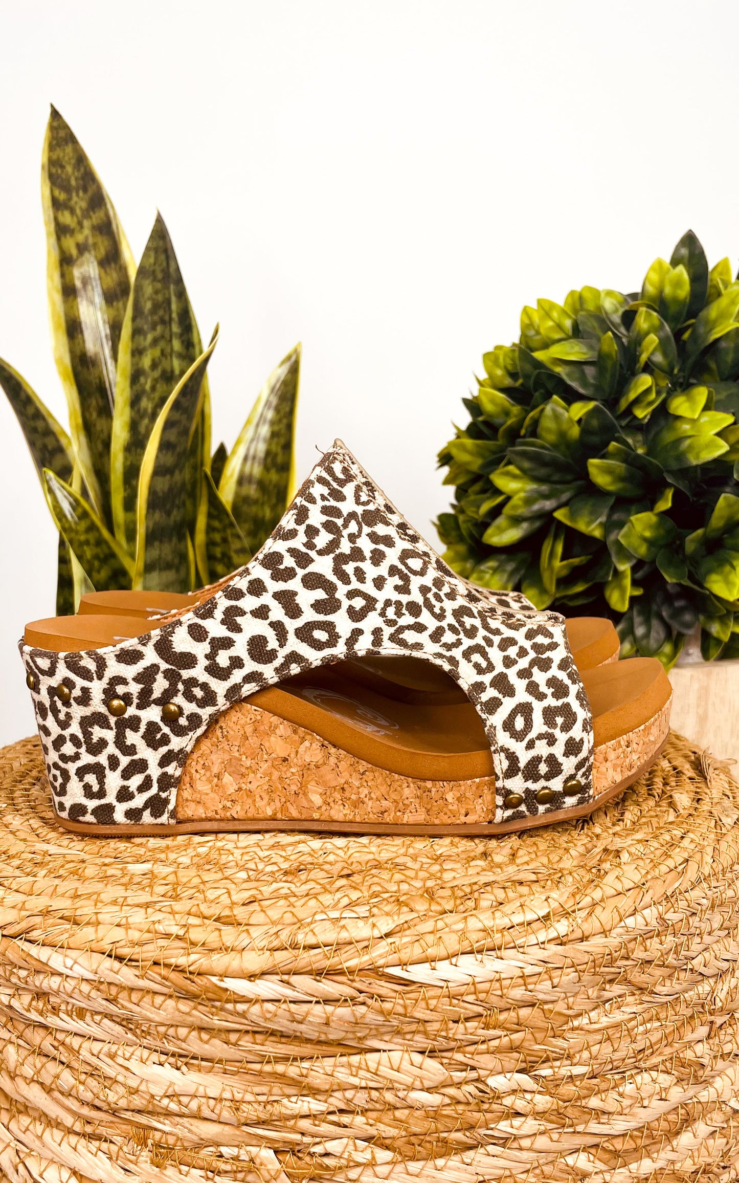 Very G Besito Wedge in Leopard