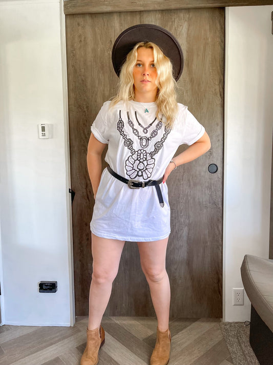 The Wild River Squash Necklace Tee