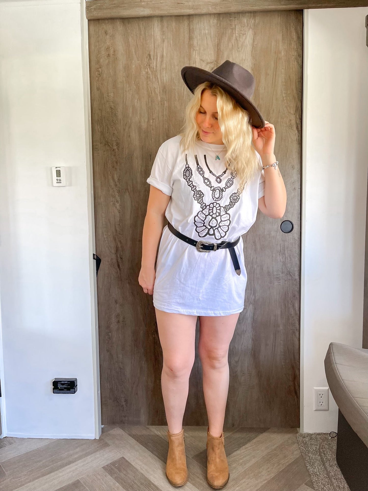 The Wild River Squash Necklace Tee