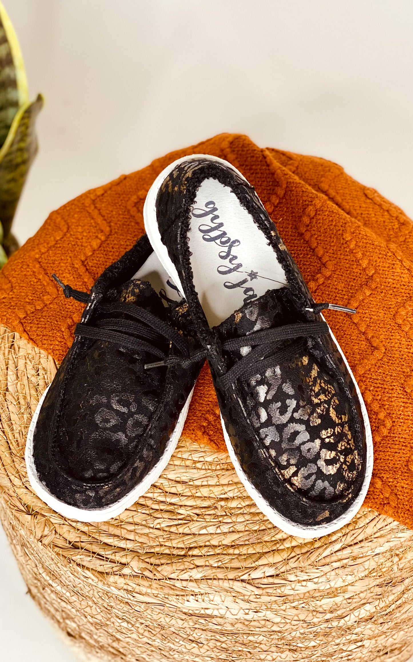 Gypsy Jazz Jazzy Sneaker in Black Leopard