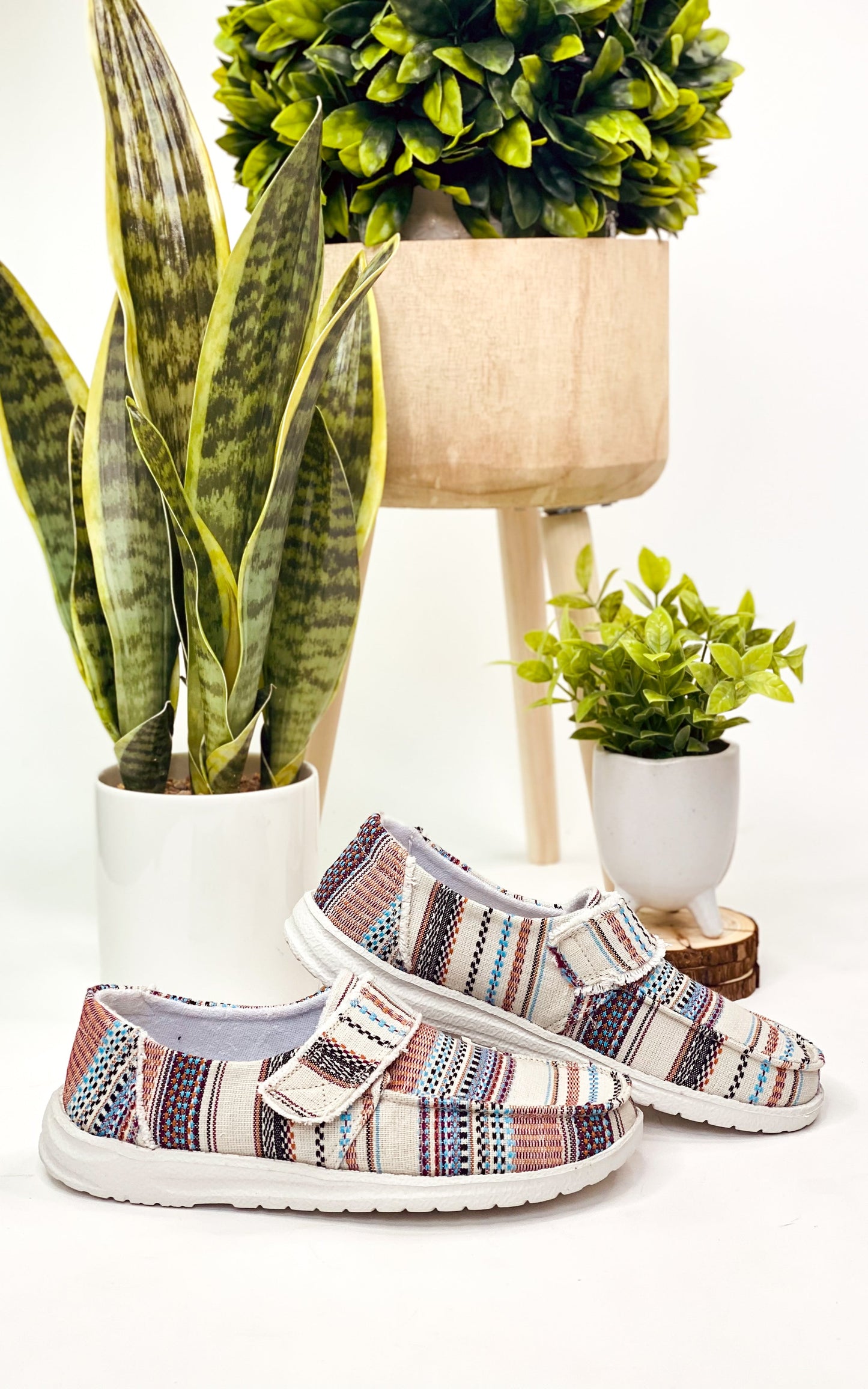 Gypsy Jazz Melody Sneakers in Cream