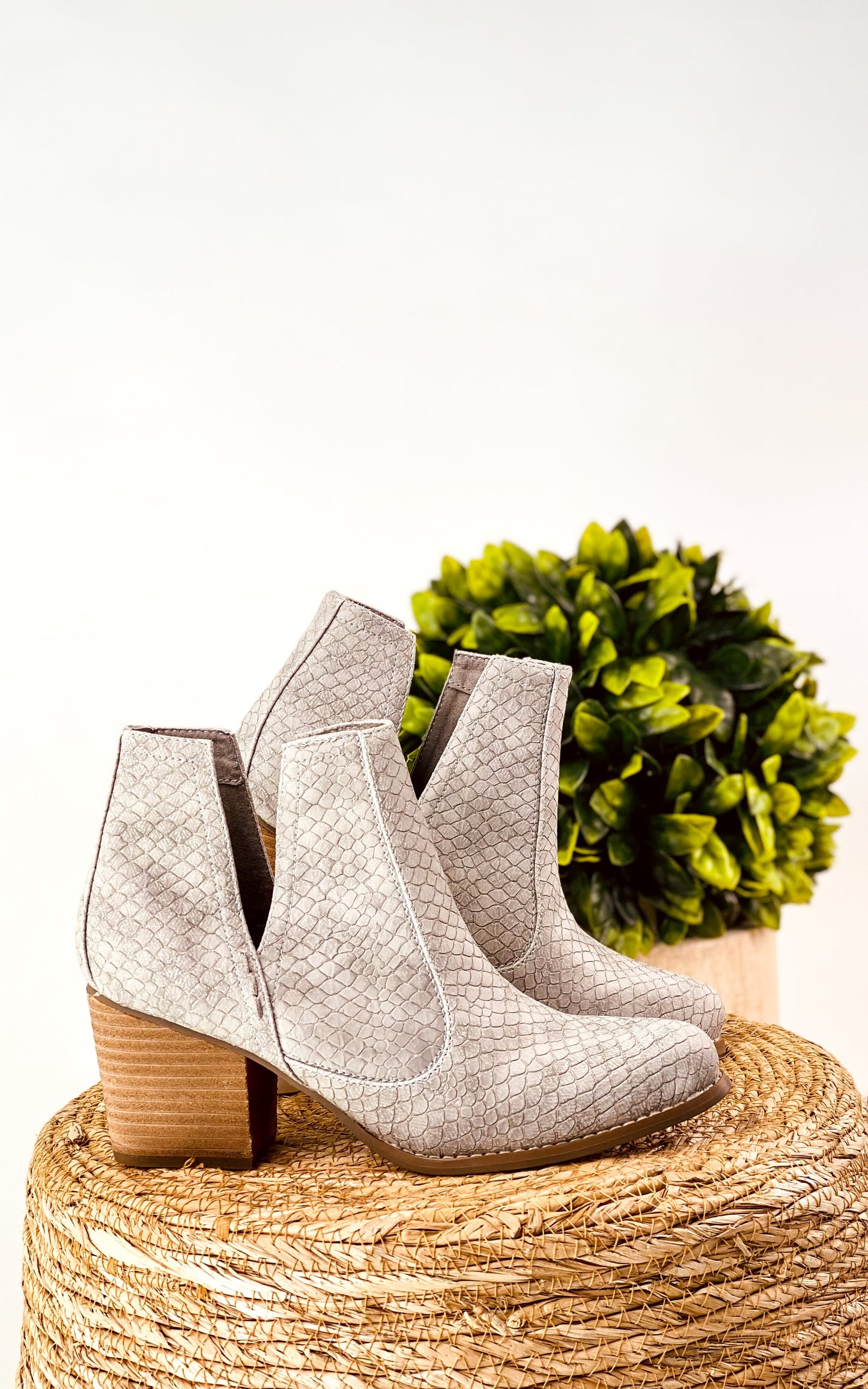Not Rated Tarim Booties in Grey